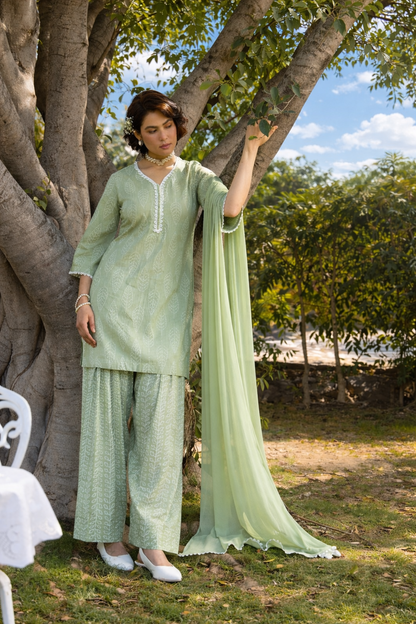 LAEMEEO Women's Ethnic Motifs Printed Regular Thread Work Pure Cotton Kurta with Patiala & With Dupatta