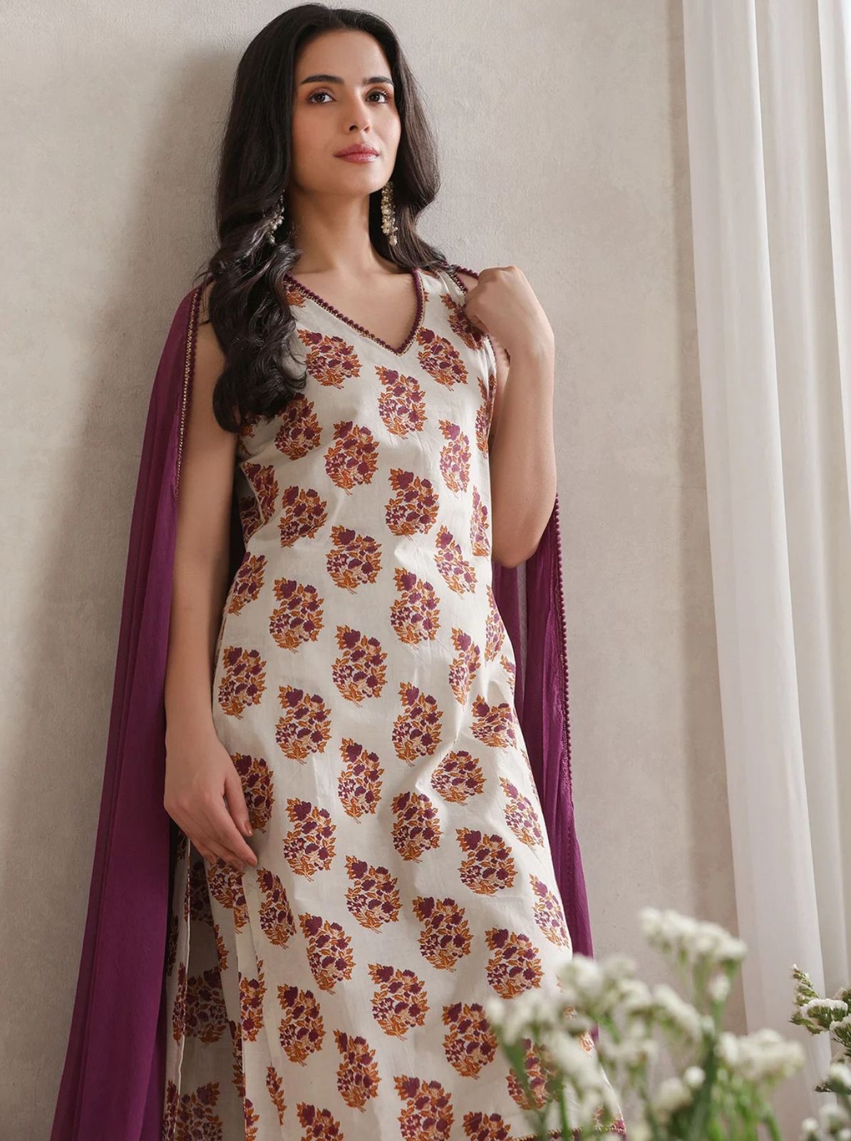 LAEMEEO Women's Floral Printed Regular Pure Cotton Kurta with Pant & With Dupatta