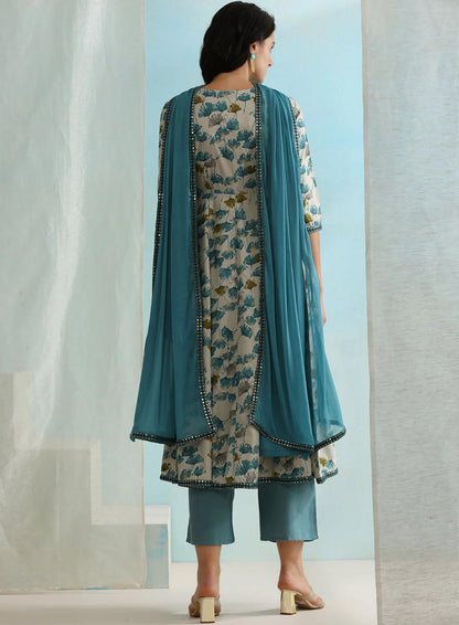 LAEMEEO Womens's Floral Printed Empire Kurta with Pant & With Dupatta