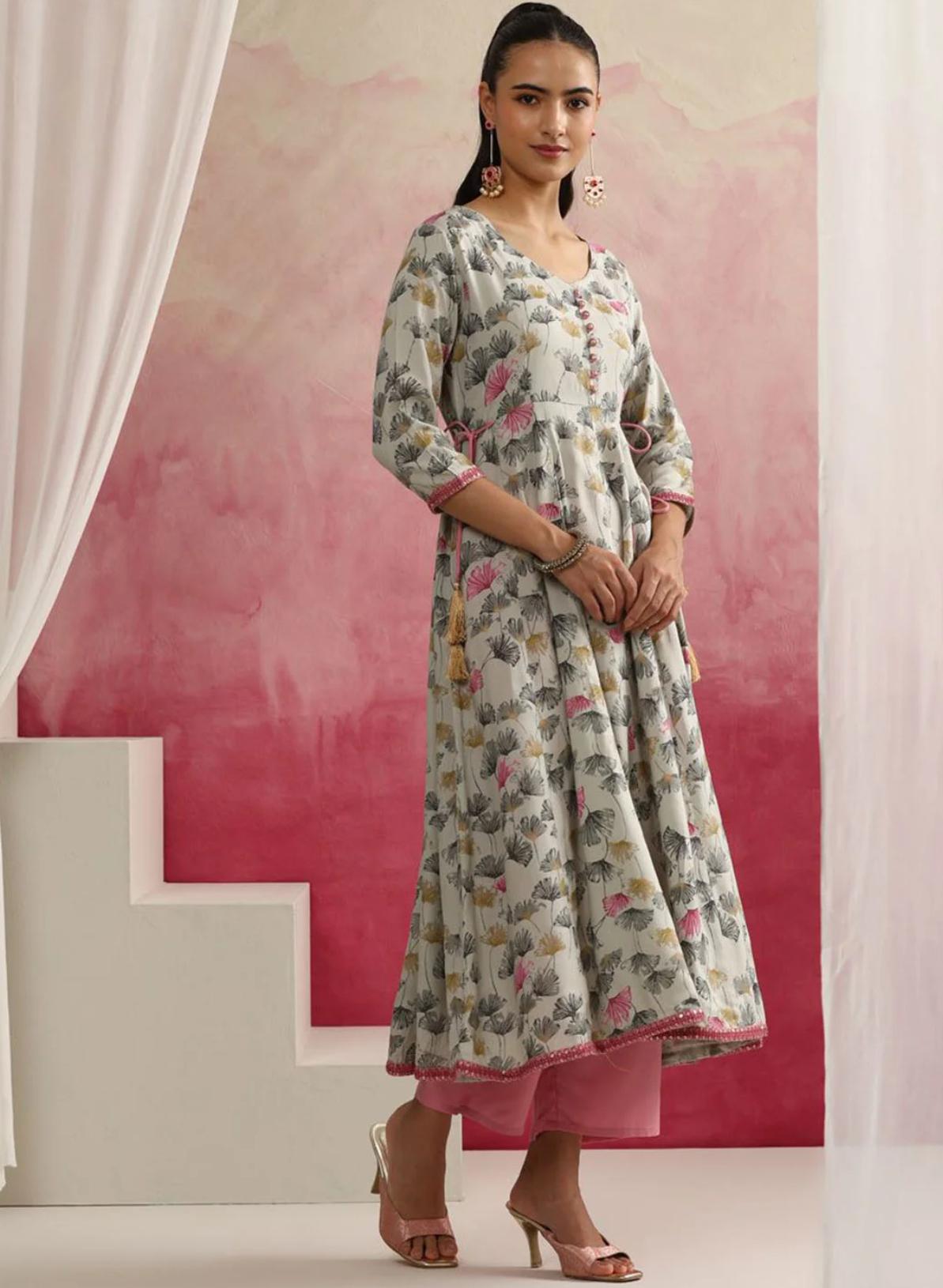 LAEMEEO Women's Floral Printed Regular Kurta with Pant & With Dupatta