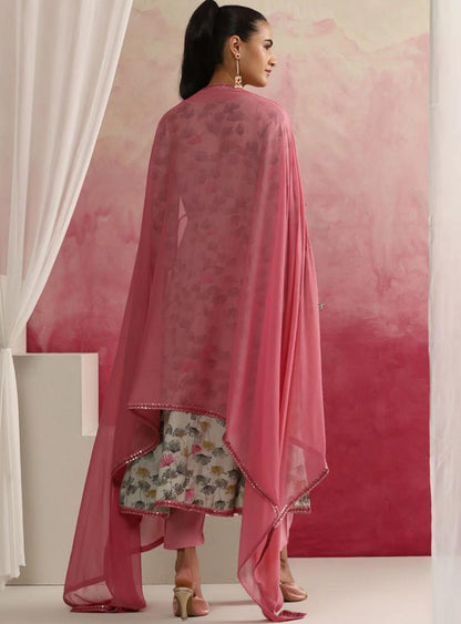 LAEMEEO Women's Floral Printed Regular Kurta with Pant & With Dupatta