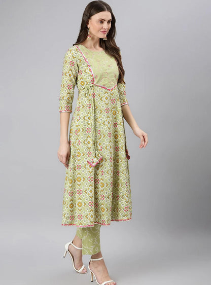 LAEMEEO Women's Green & Pink Printed Pure Cotton Kurta with Pant & Dupatta