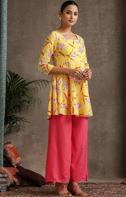 LAEMEEO Women's Floral Printed Regular Pure Cotton Kurti with Palazzos & With Dupatta