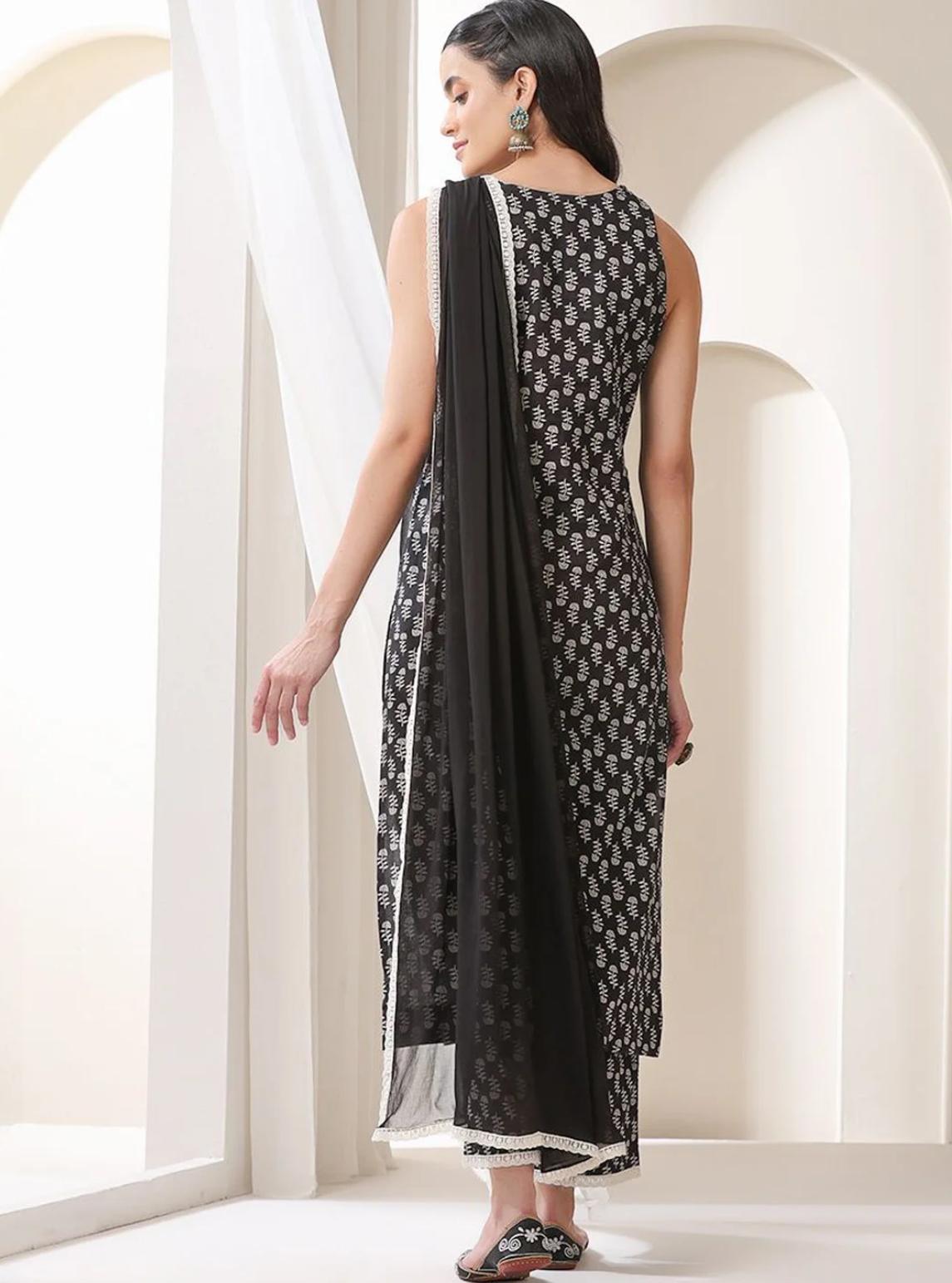 LAEMEEO Women's Floral Printed Regular Pure Cotton Kurta with Pant & With Dupatta