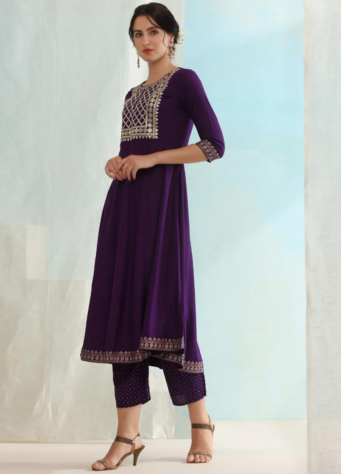 LAEMEEO Women's Embroidered Regular Sequinned Kurta with Pant & Dupatta