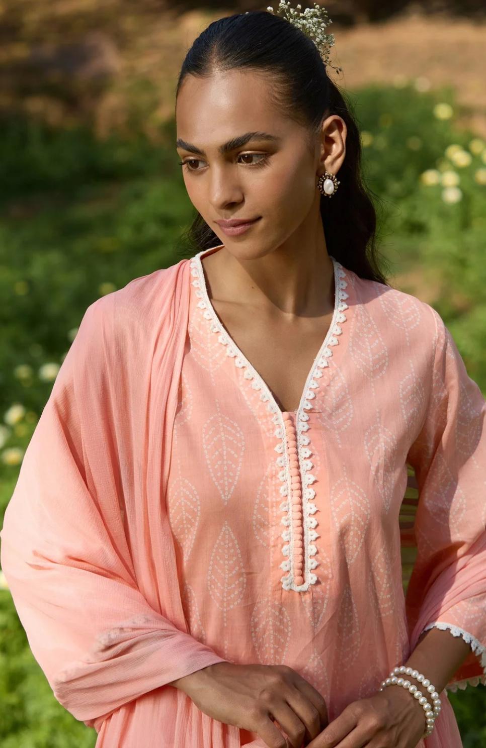 LAEMEEO Women's Ethnic Motifs Printed Regular Thread Work Pure Cotton Kurta with patiala & Dupatta