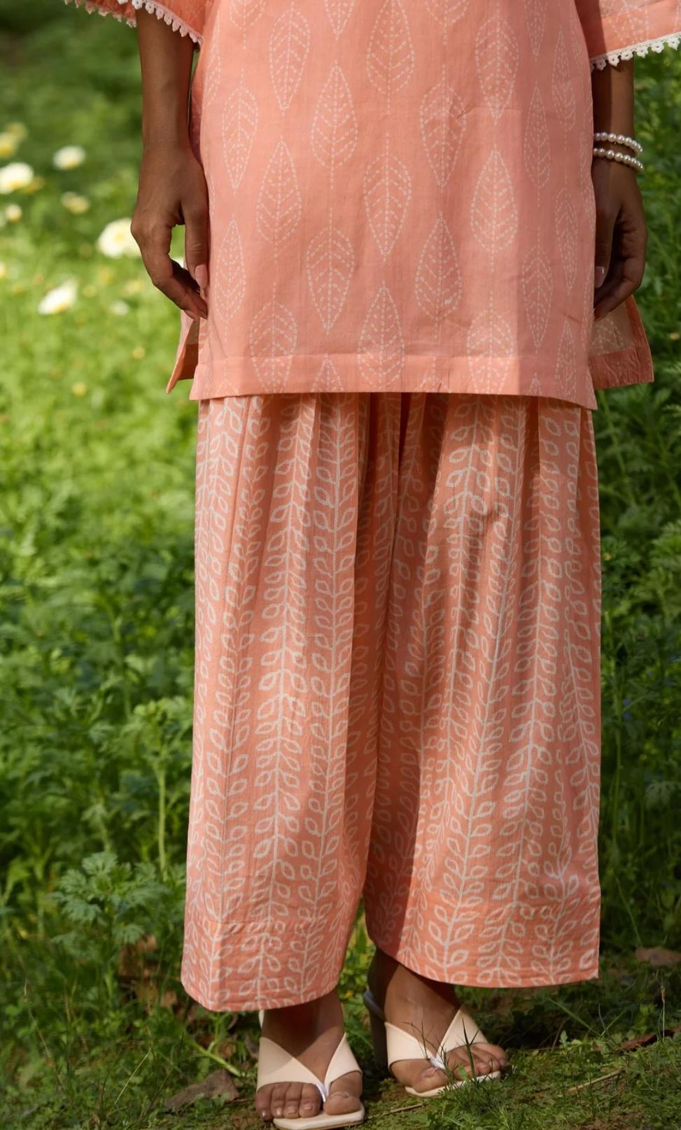 LAEMEEO Women's Ethnic Motifs Printed Regular Thread Work Pure Cotton Kurta with patiala & Dupatta