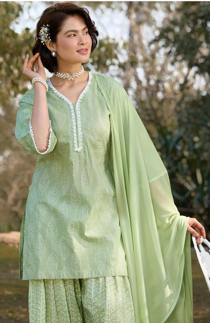LAEMEEO Women's Ethnic Motifs Printed Regular Thread Work Pure Cotton Kurta with Patiala & With Dupatta