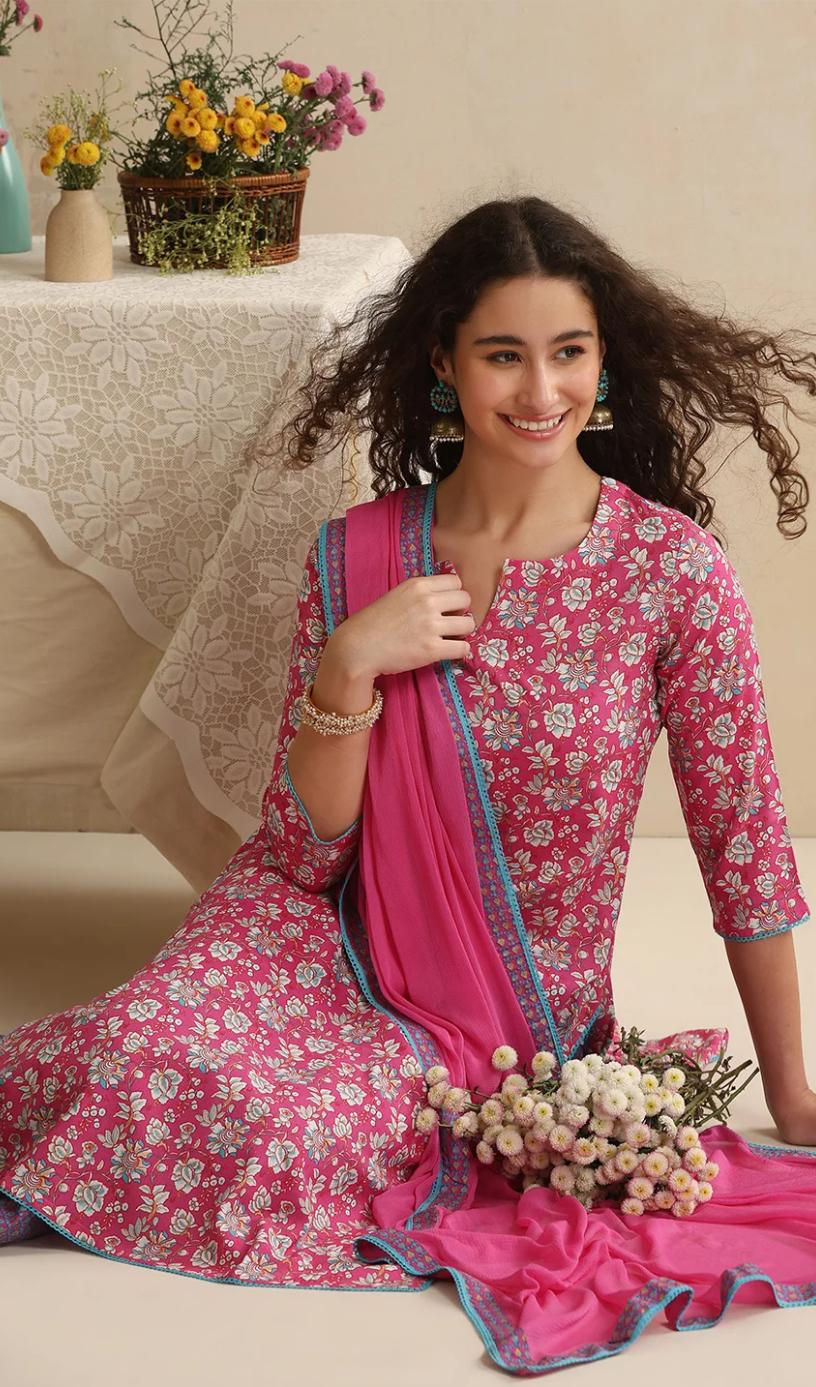 LAEMEEO Women's Floral Printed Regular Pure Cotton Kurta with Palazzos & With Dupatta