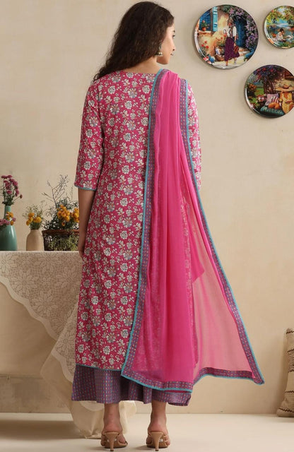 LAEMEEO Women's Floral Printed Regular Pure Cotton Kurta with Palazzos & With Dupatta