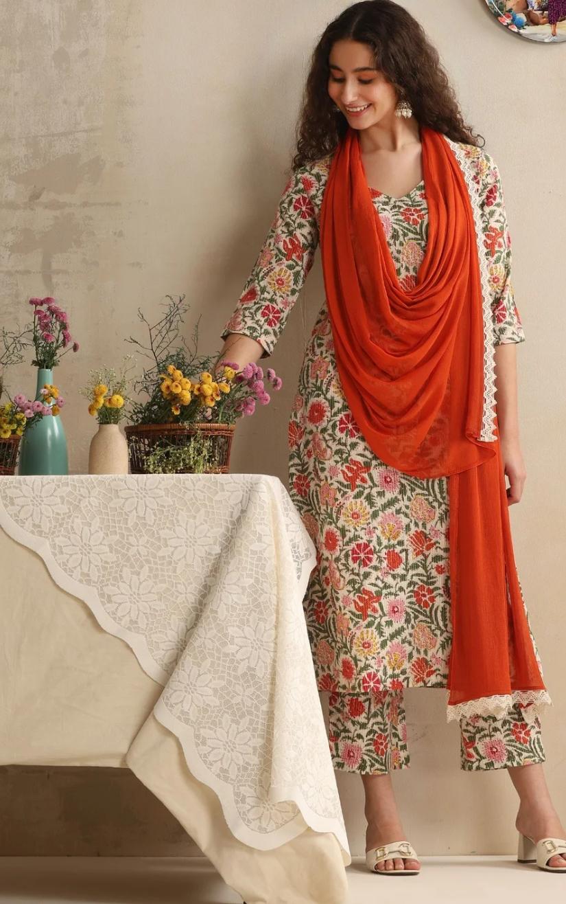 LAEMEEO Women's Floral Printed Regular Pure Cotton Kurta with Trousers & With Dupatta