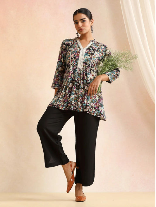 LAEMEEO Floral Printed V-Neck Pure Cotton Tunic & Palazzos