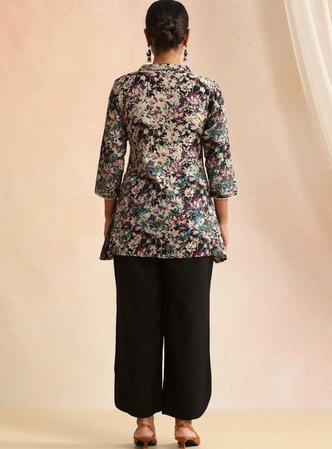 LAEMEEO Floral Printed V-Neck Pure Cotton Tunic & Palazzos