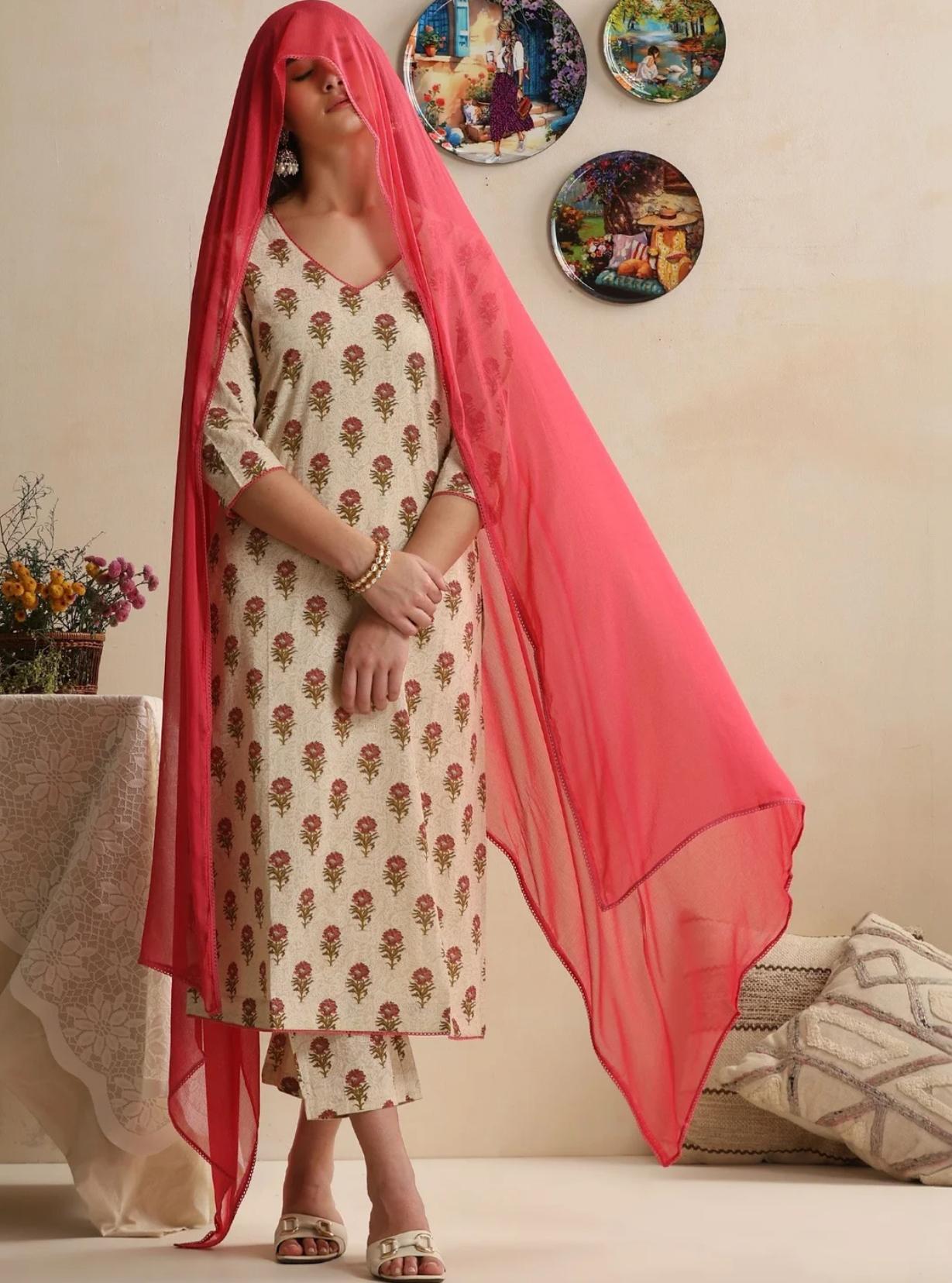 LAEMEEO Women Floral Printed Regular Pure Cotton Kurta with Trousers & With Dupatta