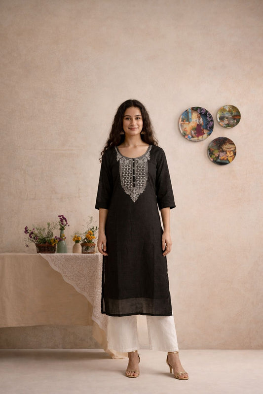 LAEMEEO Black Embroidered Kurti