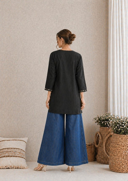 LAEMEEO Black Embroidered Cotton Kurta Top