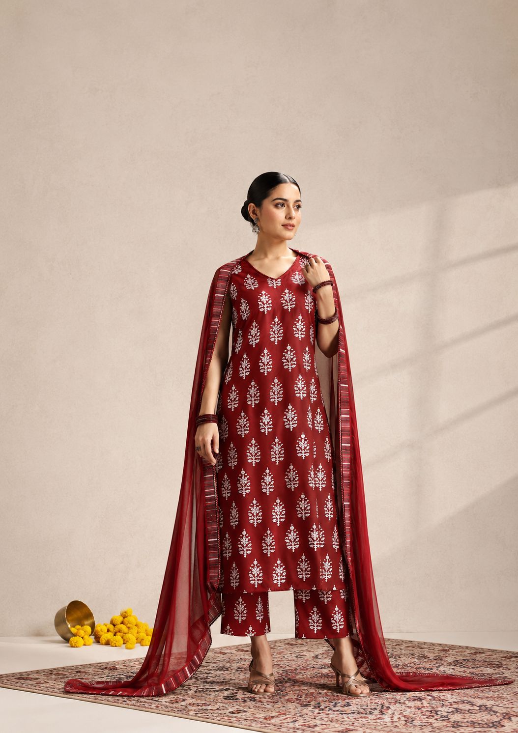 LAEMEEO Women's Floral Printed V-Neck Pure Cotton Straight Kurta With Pant & Dupatta