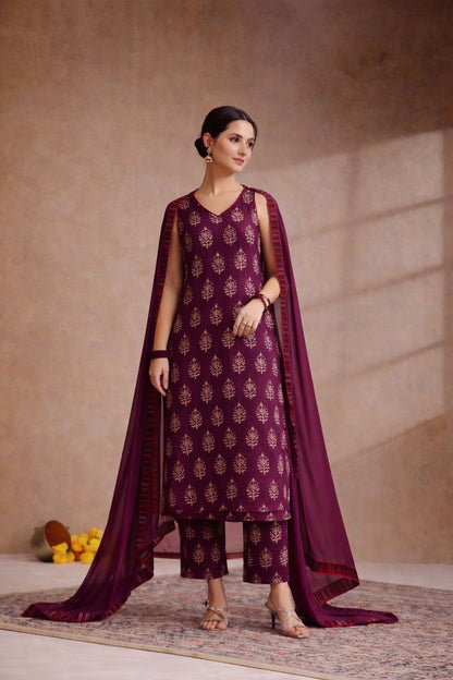 LAEMEEO Women's Ethnic Motifs Printed Regular Pure Cotton Kurta with Trousers & Dupatta